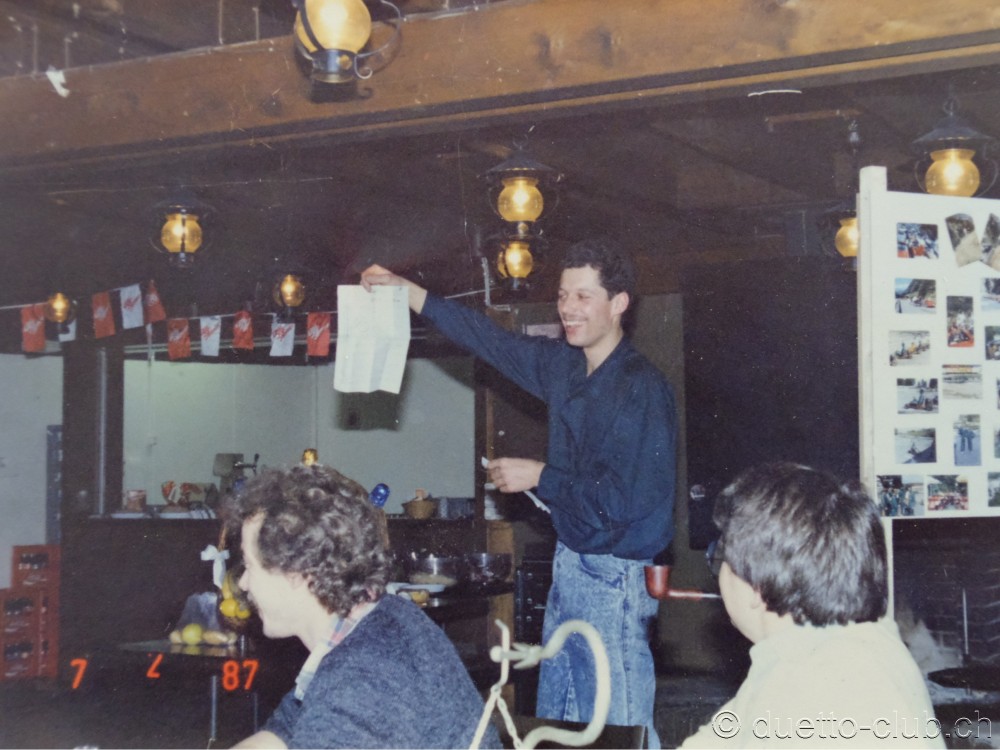 1987-gv-11.jpg