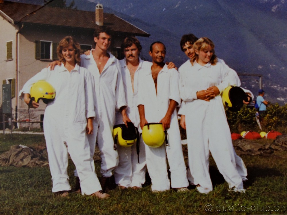 1982-fallschirmspringen-im-tessin-03.jpg